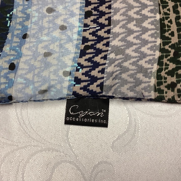 NWT Cejon beautiful blue detailed. Scarf blues. - Picture 6 of 7